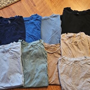 H&M Men's Short Sleeve Tees - Blue, Black, Gray Collection. Lot Of 9